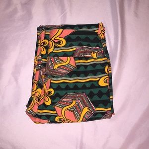 Lularoe Christmas leggings